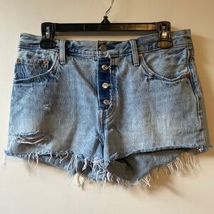 Levi’s Cutoff 501 Shorts